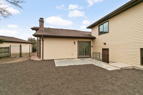 Tiny photo for 4951 Crest Court, Country Club Hills, IL 60478 (MLS # 12578626)