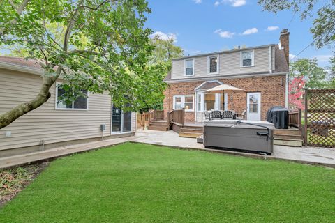 Tiny photo for 298 Harvey Avenue, Des Plaines, IL 60016 (MLS # 12498048)