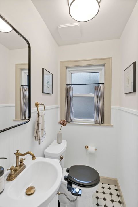 Tiny photo for 298 Harvey Avenue, Des Plaines, IL 60016 (MLS # 12498048)