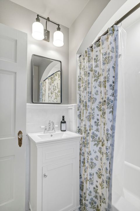 Tiny photo for 298 Harvey Avenue, Des Plaines, IL 60016 (MLS # 12498048)