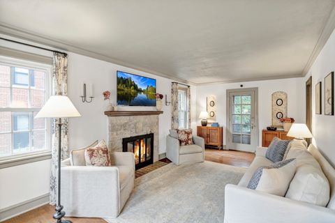 Tiny photo for 298 Harvey Avenue, Des Plaines, IL 60016 (MLS # 12498048)