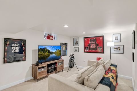 Tiny photo for 298 Harvey Avenue, Des Plaines, IL 60016 (MLS # 12498048)