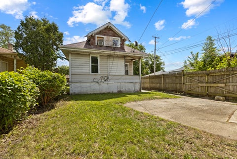 Tiny photo for 11442 S Normal Avenue, Chicago, IL 60628 (MLS # 12705203)
