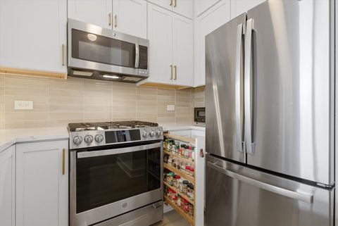 Tiny photo for 233 E 13th Street #1810, Chicago, IL 60605 (MLS # 12629450)