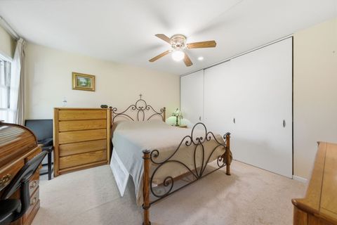 Tiny photo for 5517 E Lake Drive #91-E, Lisle, IL 60532 (MLS # 12660302)