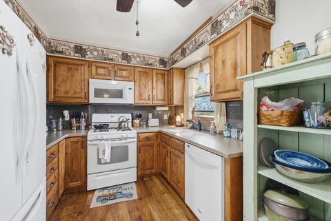 Tiny photo for 1 Kimberly Drive, Coal Valley, IL 61240 (MLS # 12767964)