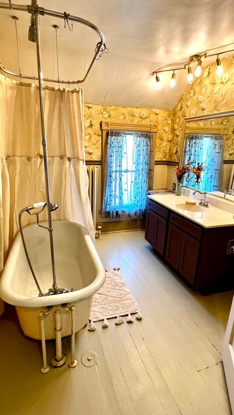 Tiny photo for 406 S Genesee Street, Morrison, IL 61270 (MLS # 12339080)