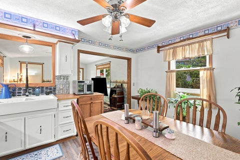 Tiny photo for 204 Chestnut Street, LeClaire, IA 52753 (MLS # 12778767)