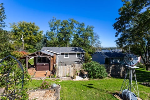 Tiny photo for 204 Chestnut Street, LeClaire, IA 52753 (MLS # 12778767)