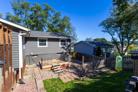 Tiny photo for 204 Chestnut Street, LeClaire, IA 52753 (MLS # 12778767)