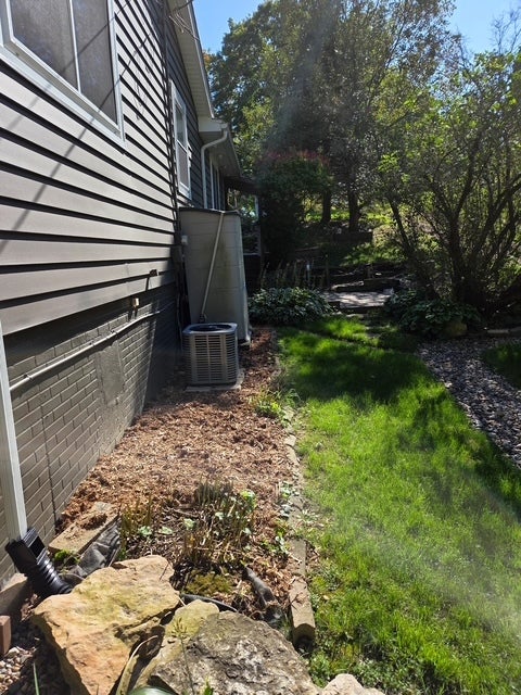 Tiny photo for 204 Chestnut Street, LeClaire, IA 52753 (MLS # 12778767)