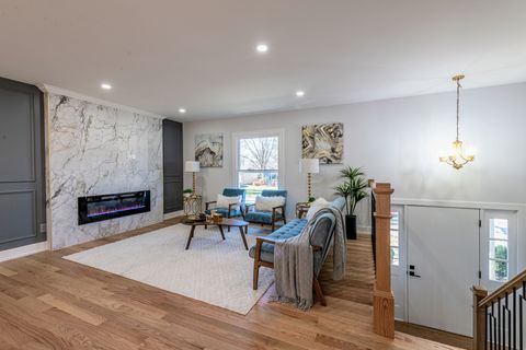 Tiny photo for 719 Webster Street, Algonquin, IL 60102 (MLS # 12535572)