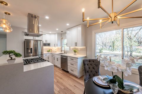 Tiny photo for 719 Webster Street, Algonquin, IL 60102 (MLS # 12535572)