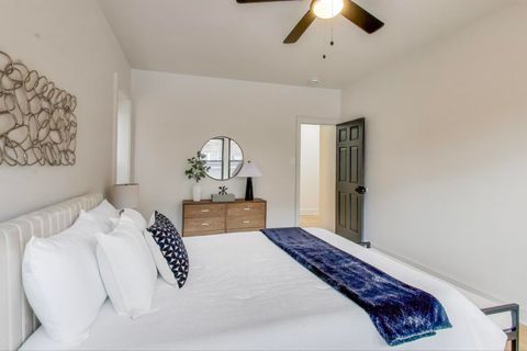 Tiny photo for 6721 S Merrill Avenue #1, Chicago, IL 60649 (MLS # 12530831)