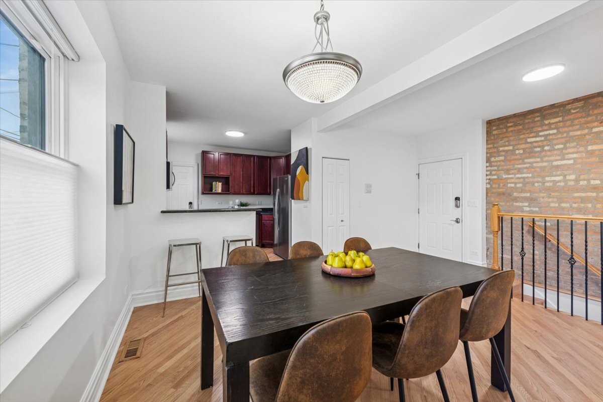 4842 N Ashland Avenue 1W