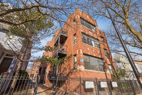 4842 N Ashland Avenue 1W Chicago IL 60640