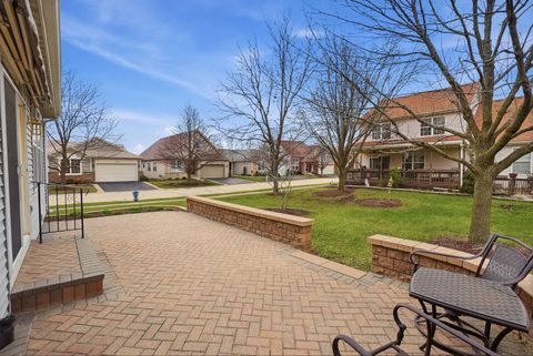 Tiny photo for 16122 Seneca Lake Circle, Crest Hill, IL 60403 (MLS # 12607275)