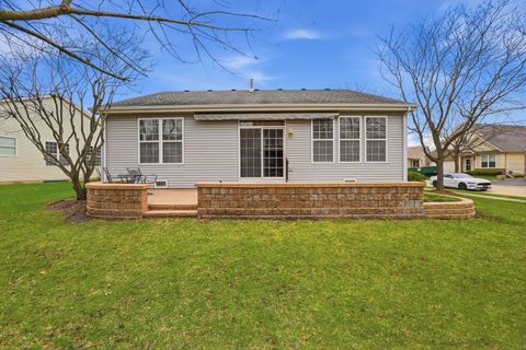 Tiny photo for 16122 Seneca Lake Circle, Crest Hill, IL 60403 (MLS # 12607275)