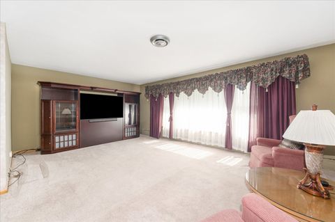 Tiny photo for 418 East End Avenue, Hillside, IL 60162 (MLS # 12685970)
