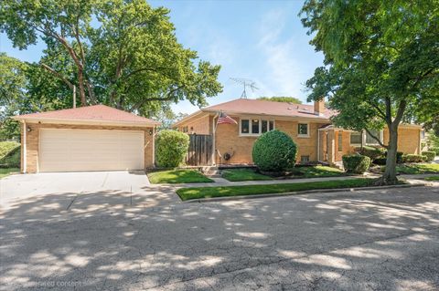 Tiny photo for 418 East End Avenue, Hillside, IL 60162 (MLS # 12685970)