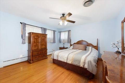 Tiny photo for 418 East End Avenue, Hillside, IL 60162 (MLS # 12685970)