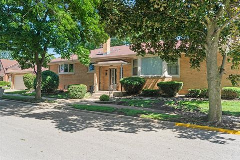 Photo of 418 East End Avenue, Hillside, IL 60162 (MLS # 12685970)