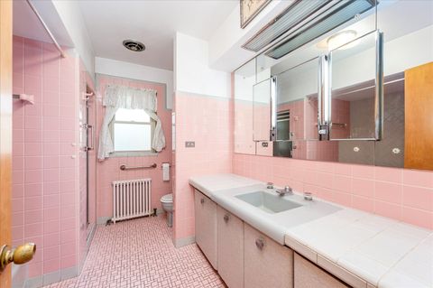Tiny photo for 418 East End Avenue, Hillside, IL 60162 (MLS # 12685970)