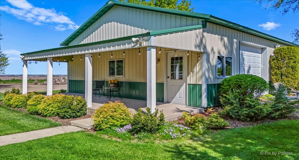 1431 Gillis Road