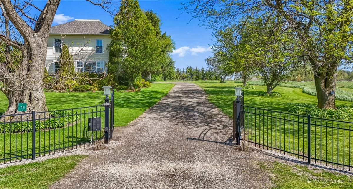 1431 Gillis Road
