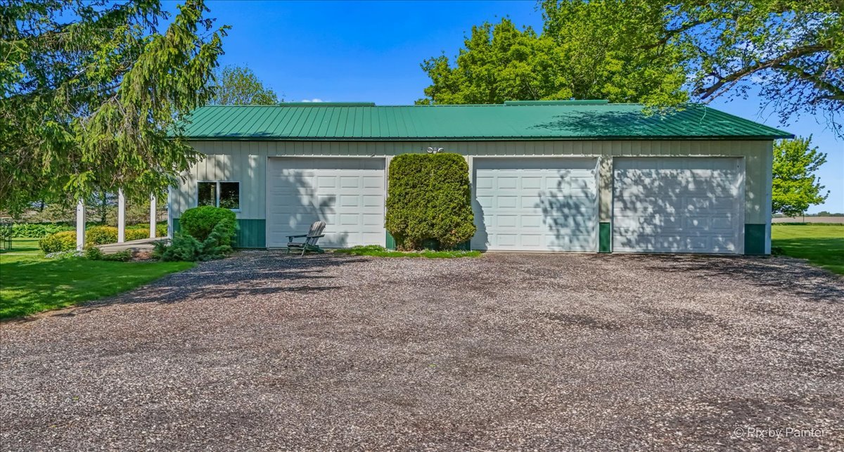 1431 Gillis Road