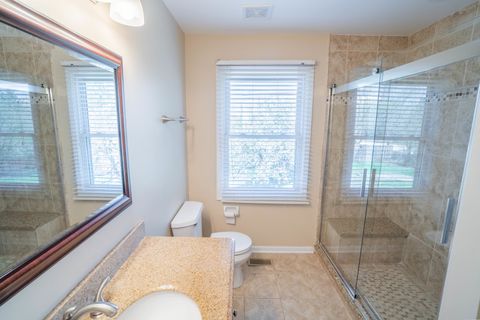 Tiny photo for 465 Thacker Court, Schaumburg, IL 60173 (MLS # 12627239)