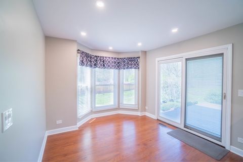 Tiny photo for 465 Thacker Court, Schaumburg, IL 60173 (MLS # 12627239)