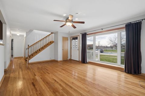Tiny photo for 9136 Pembroke Lane, Bridgeview, IL 60455 (MLS # 12586760)