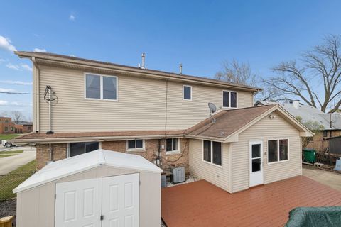 Tiny photo for 9136 Pembroke Lane, Bridgeview, IL 60455 (MLS # 12586760)