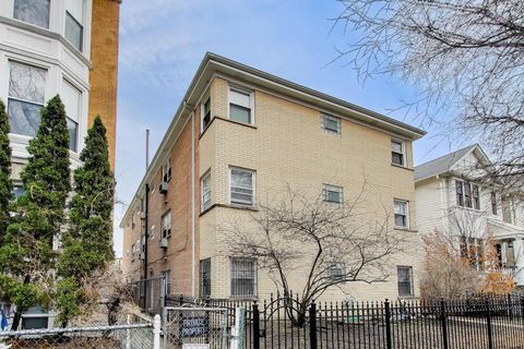 4645 N Hermitage Avenue 2M Chicago IL 60640