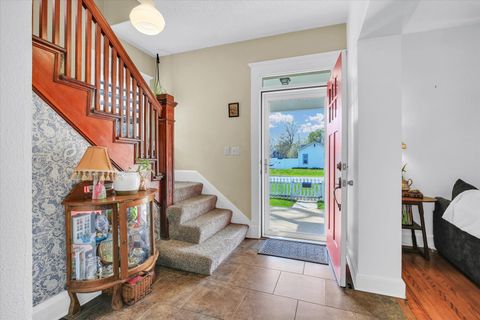 Tiny photo for 719 E Allen Street, Farmer City, IL 61842 (MLS # 12613555)