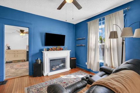 Tiny photo for 719 E Allen Street, Farmer City, IL 61842 (MLS # 12613555)