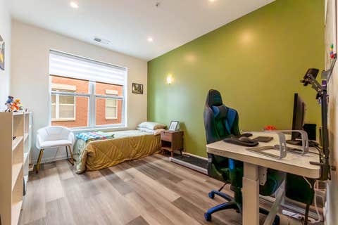Tiny photo for 17 W 35th Street #304, Chicago, IL 60616 (MLS # 12738459)