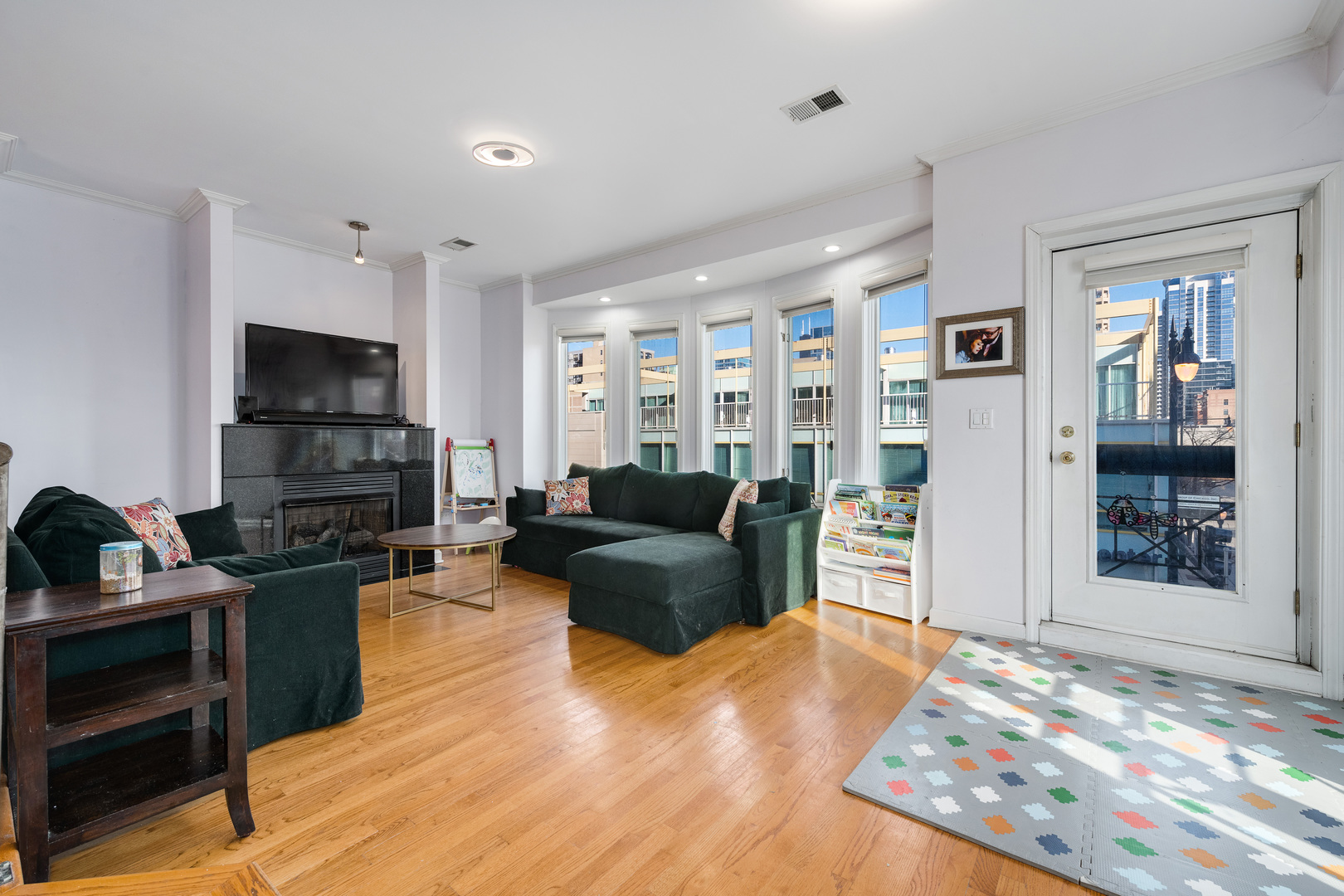 79 E 16th Street 3