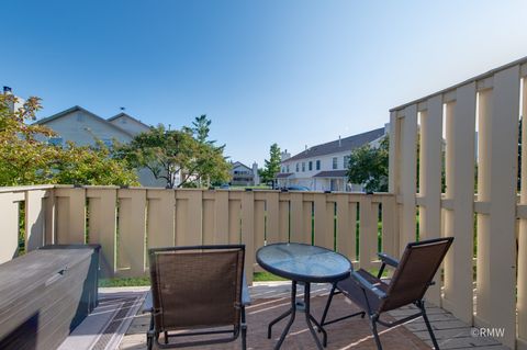 Tiny photo for 324 Juniper Circle, Streamwood, IL 60107 (MLS # 12465816)