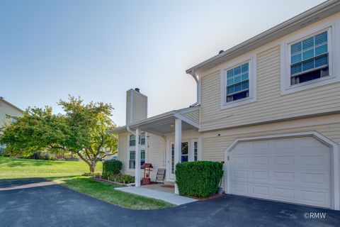 Tiny photo for 324 Juniper Circle, Streamwood, IL 60107 (MLS # 12465816)