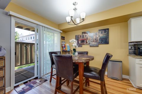 Tiny photo for 324 Juniper Circle, Streamwood, IL 60107 (MLS # 12465816)