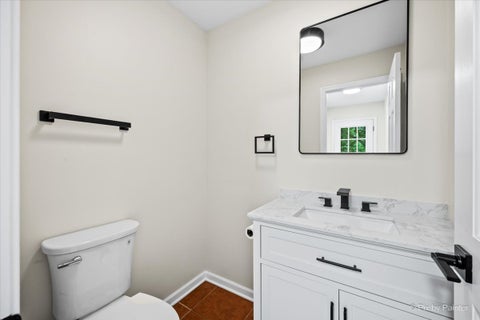 Tiny photo for 1 Carlisle Road, Hawthorn Woods, IL 60047 (MLS # 12723027)