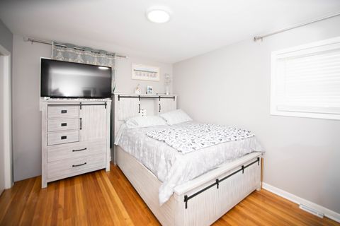 Tiny photo for 7848 Meade Avenue, Burbank, IL 60459 (MLS # 12585920)