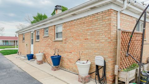 Tiny photo for 7848 Meade Avenue, Burbank, IL 60459 (MLS # 12585920)