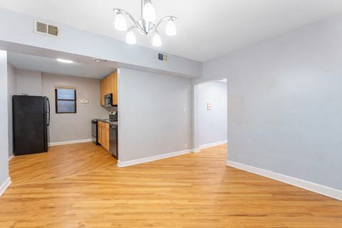 Tiny photo for 7628 S Essex Avenue #1N, Chicago, IL 60649 (MLS # 12546835)