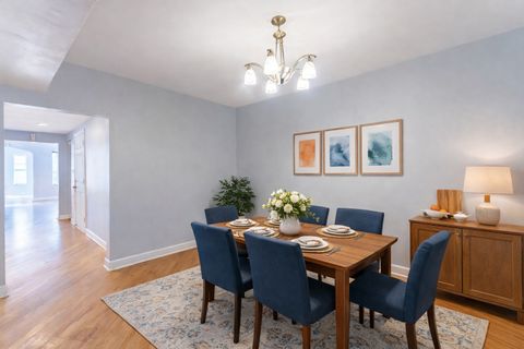 Tiny photo for 7628 S Essex Avenue #1N, Chicago, IL 60649 (MLS # 12546835)