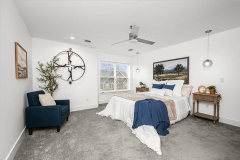 Tiny photo for 3043 Shanes Way #3043, Bettendorf, IA 52722 (MLS # 12585480)