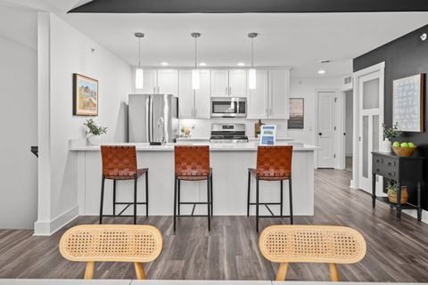 Tiny photo for 3043 Shanes Way #3043, Bettendorf, IA 52722 (MLS # 12585480)