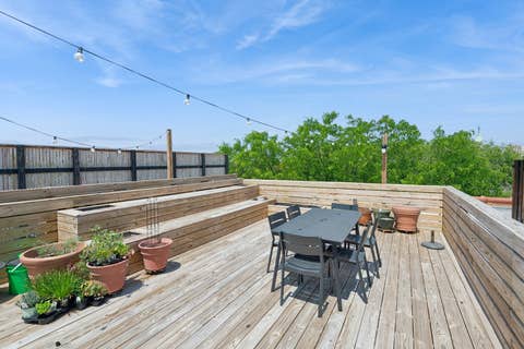 Tiny photo for 2401 W Ohio Street #34, Chicago, IL 60612 (MLS # 12722543)